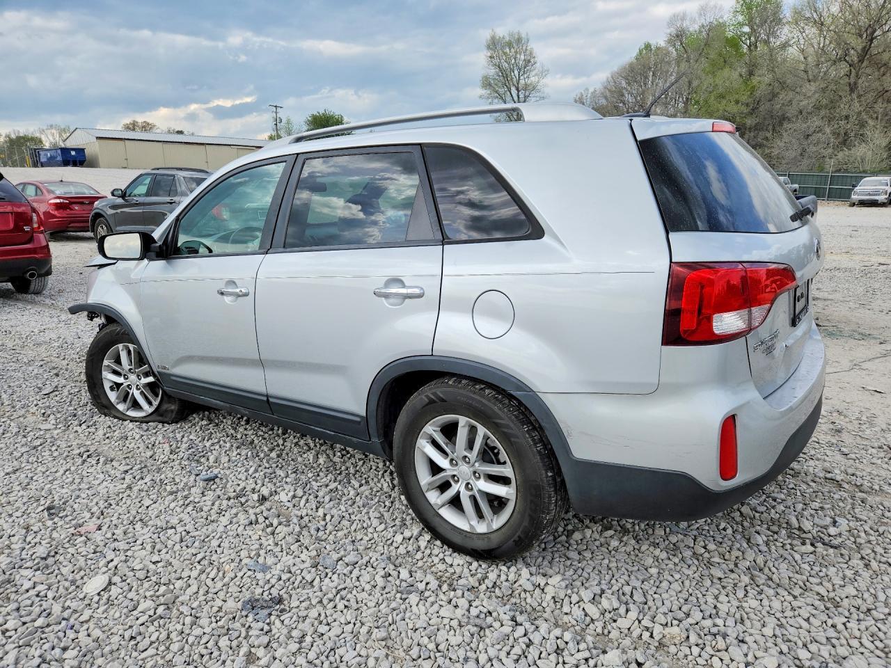 2015 KIA SORENTO