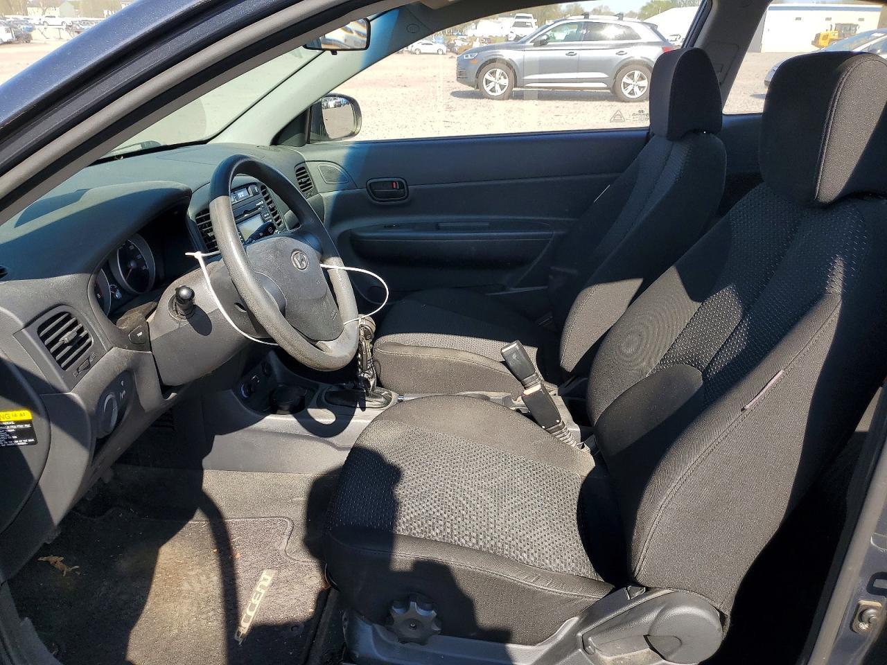 2011 HYUNDAI ACCENT