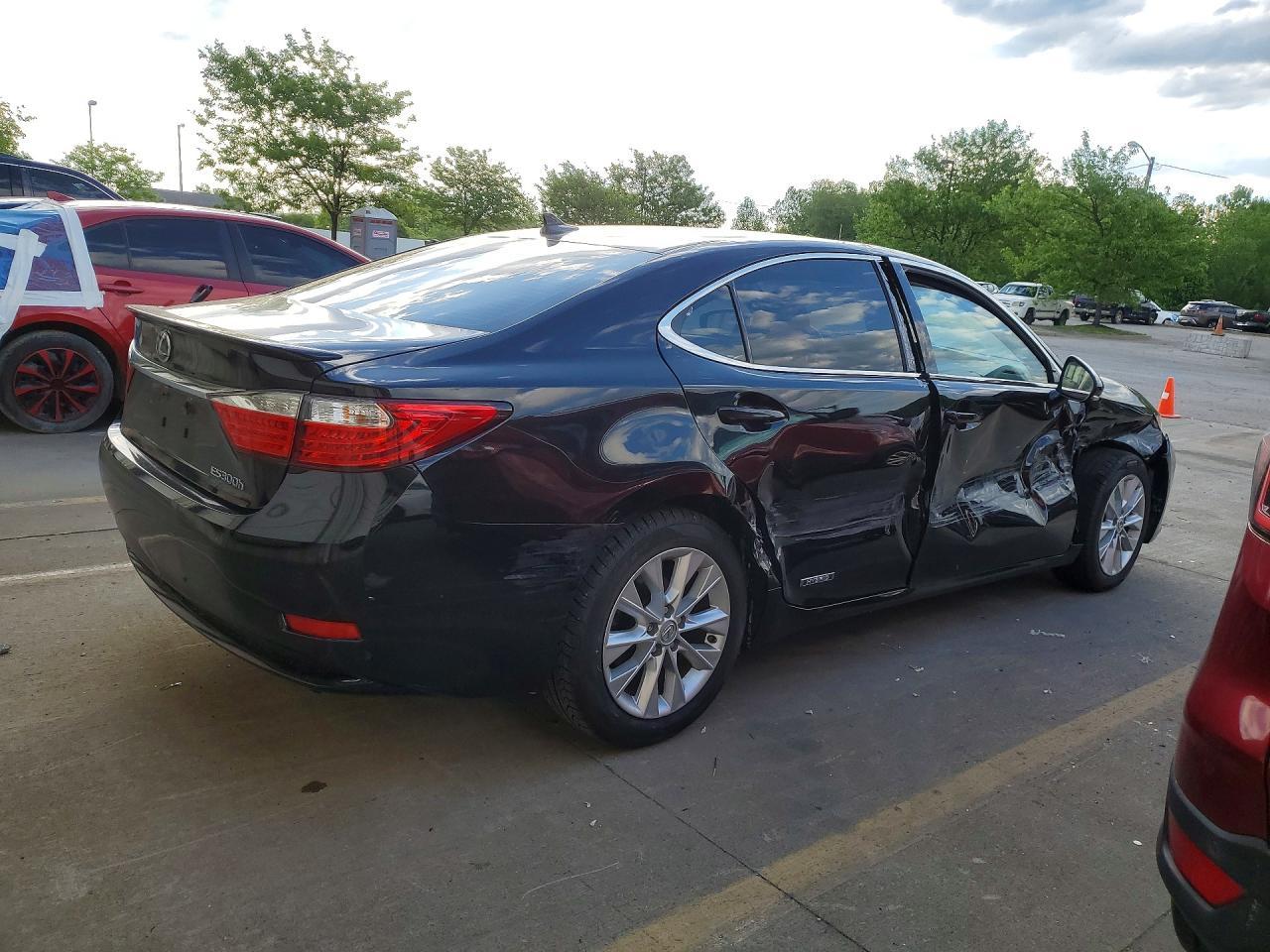 2013 LEXUS ES 300H