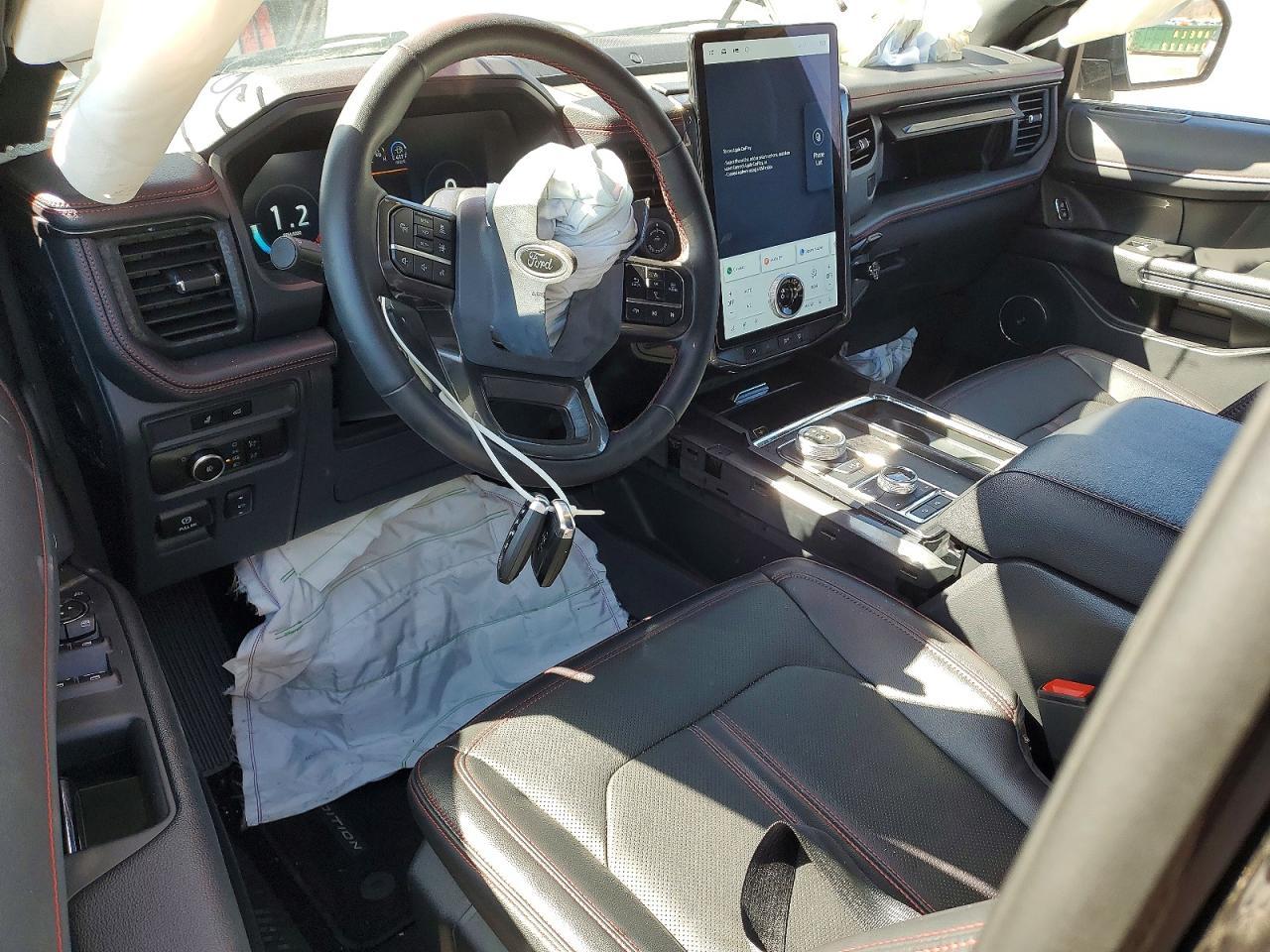 2024 FORD Expedition