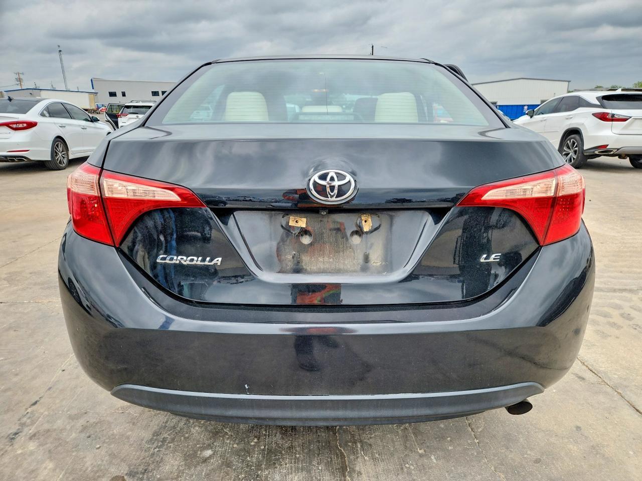 2017 TOYOTA COROLLA