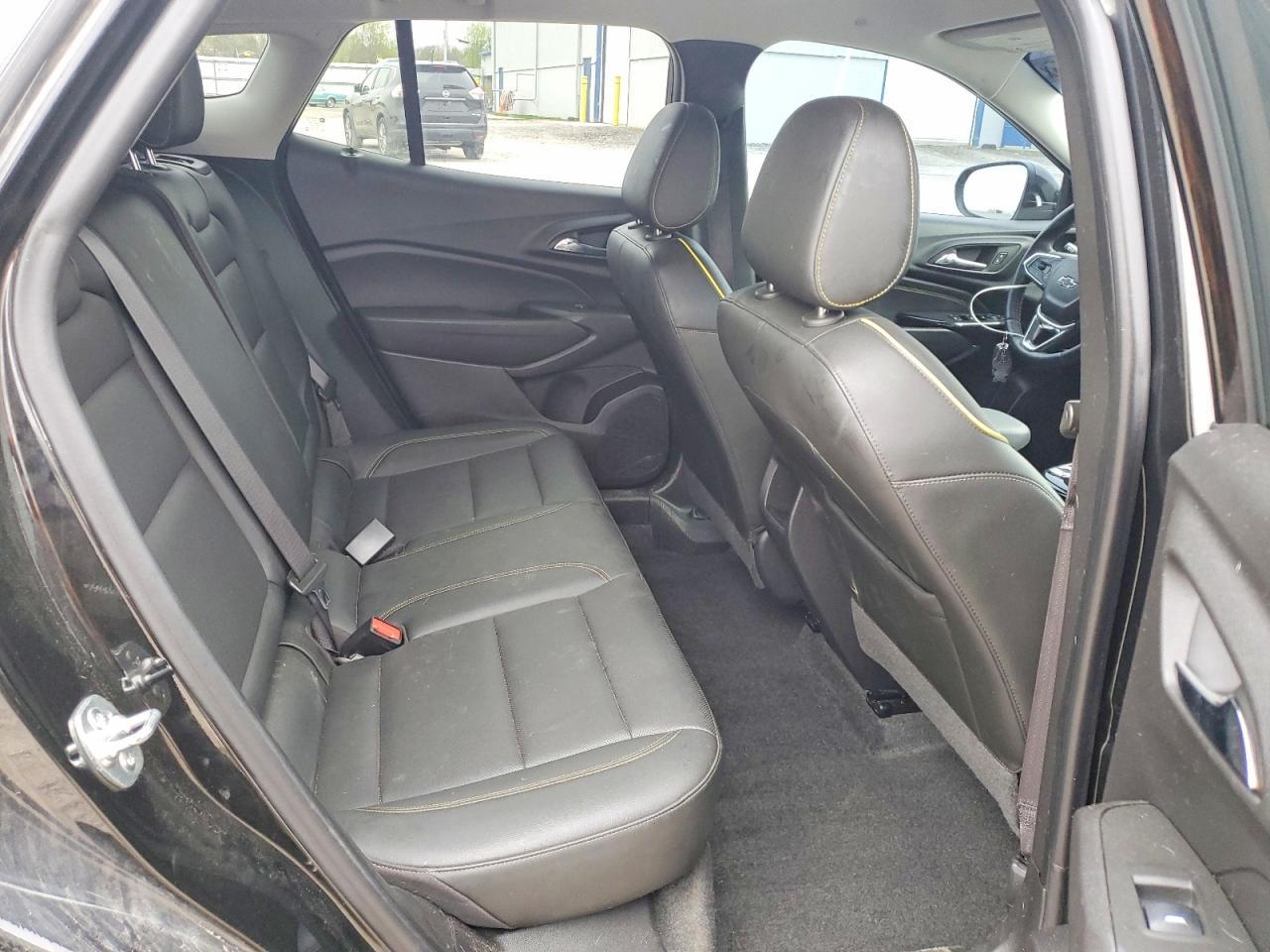 2025 CHEVROLET TRAX