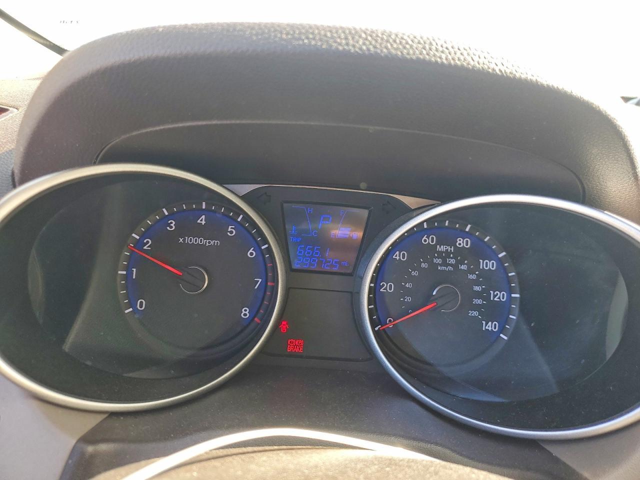 2015 HYUNDAI TUCSON