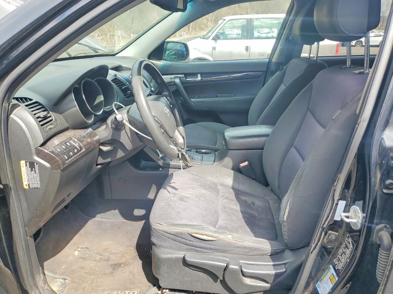 2011 KIA SORENTO