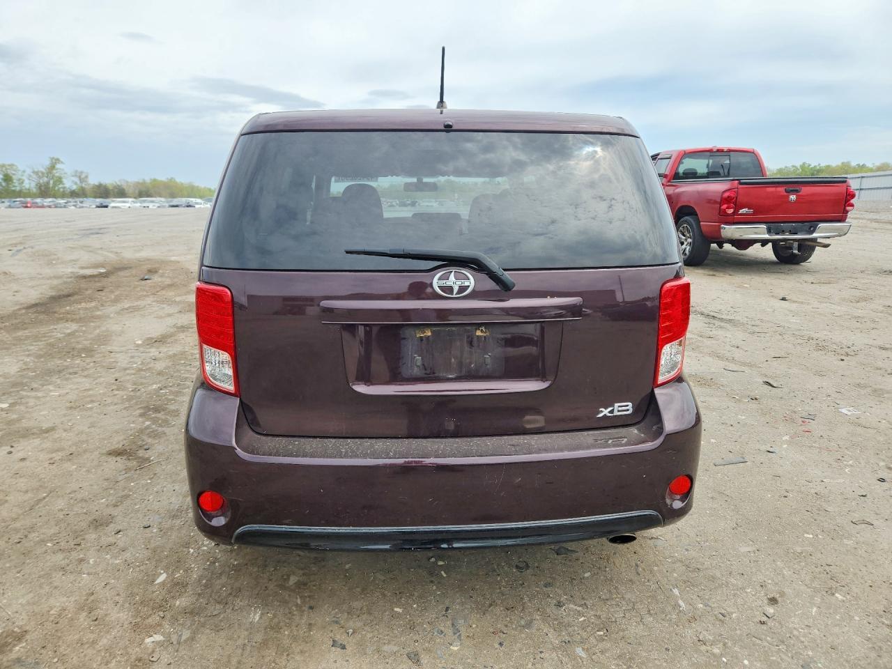 2014 SCION xB
