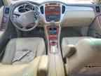 2005 TOYOTA HIGHLANDER