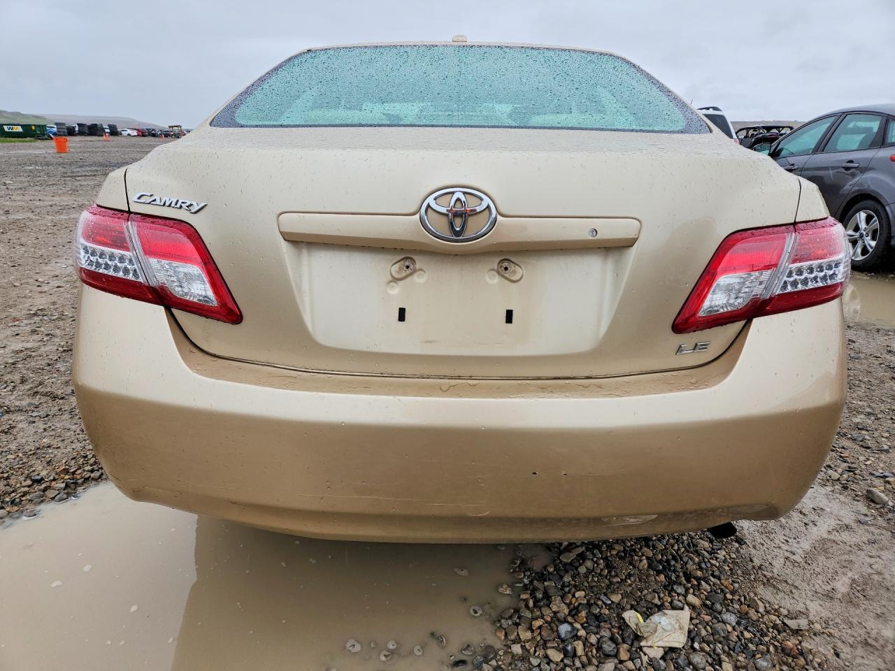 2010 TOYOTA CAMRY