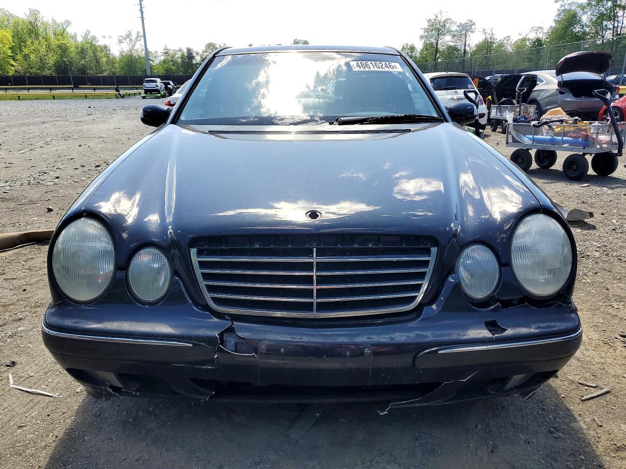 2002 MERCEDES-BENZ E-Class