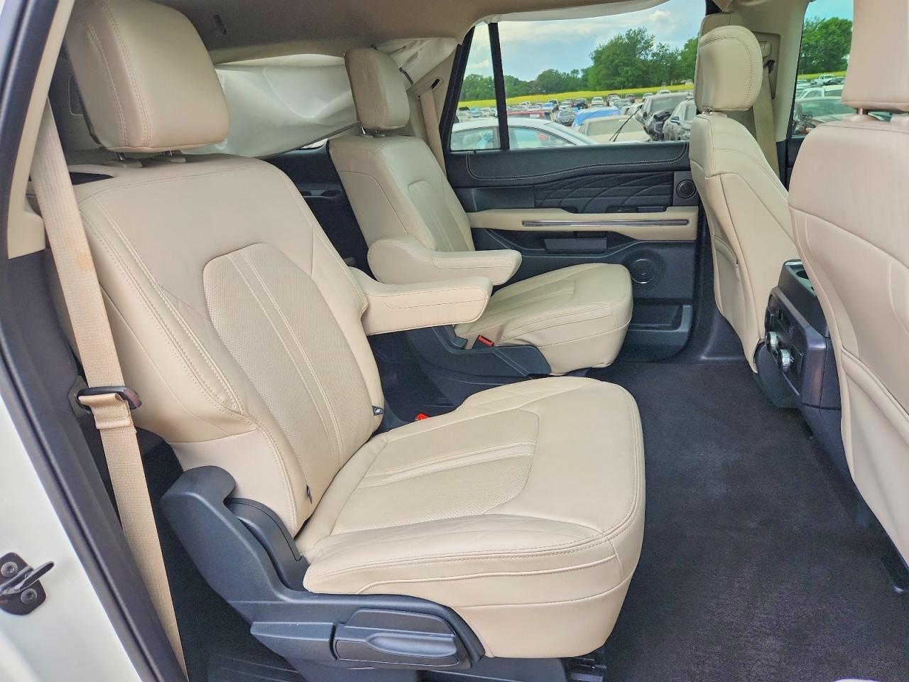 2023 FORD Expedition