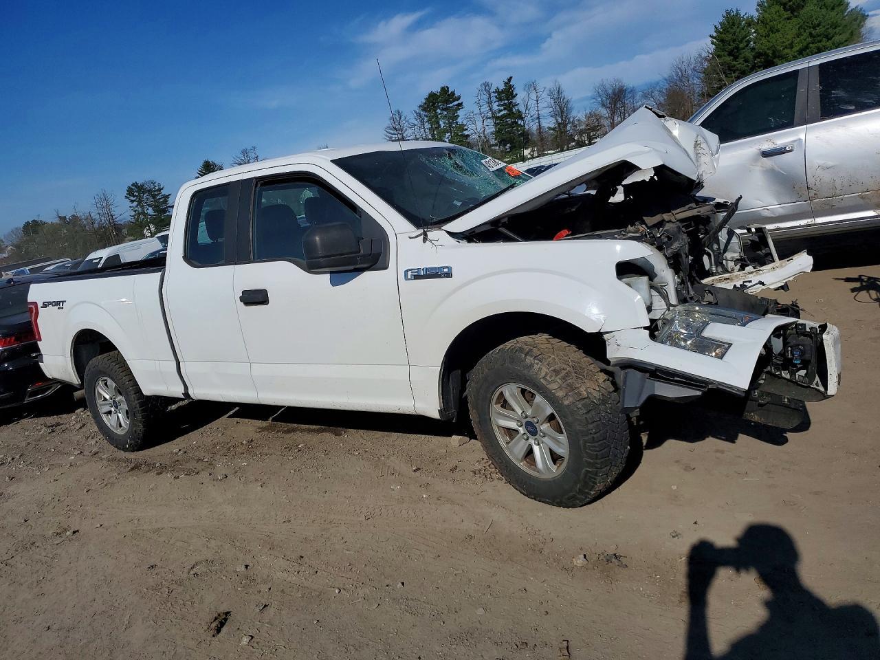2016 FORD F-150