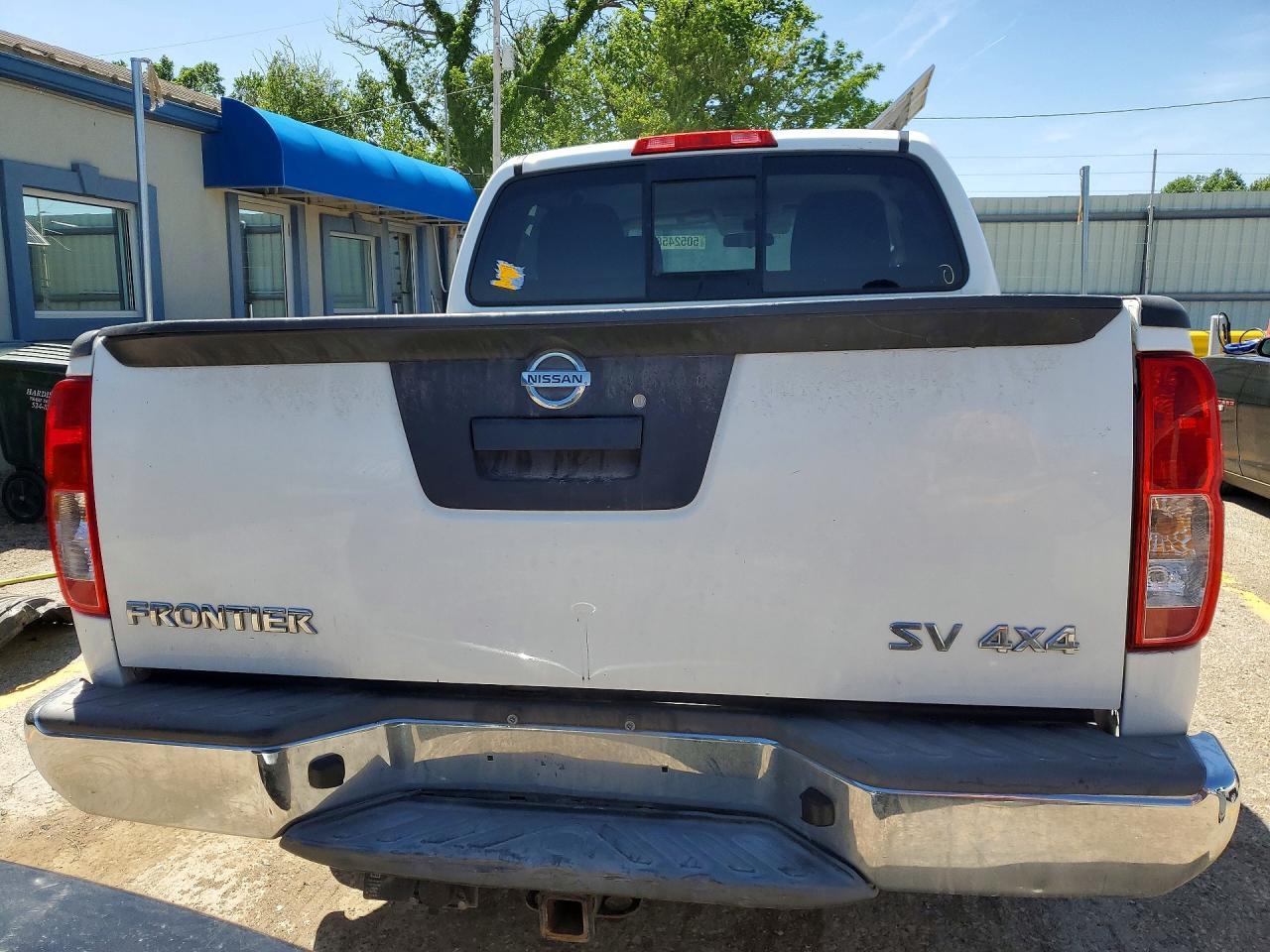 2015 NISSAN Frontier