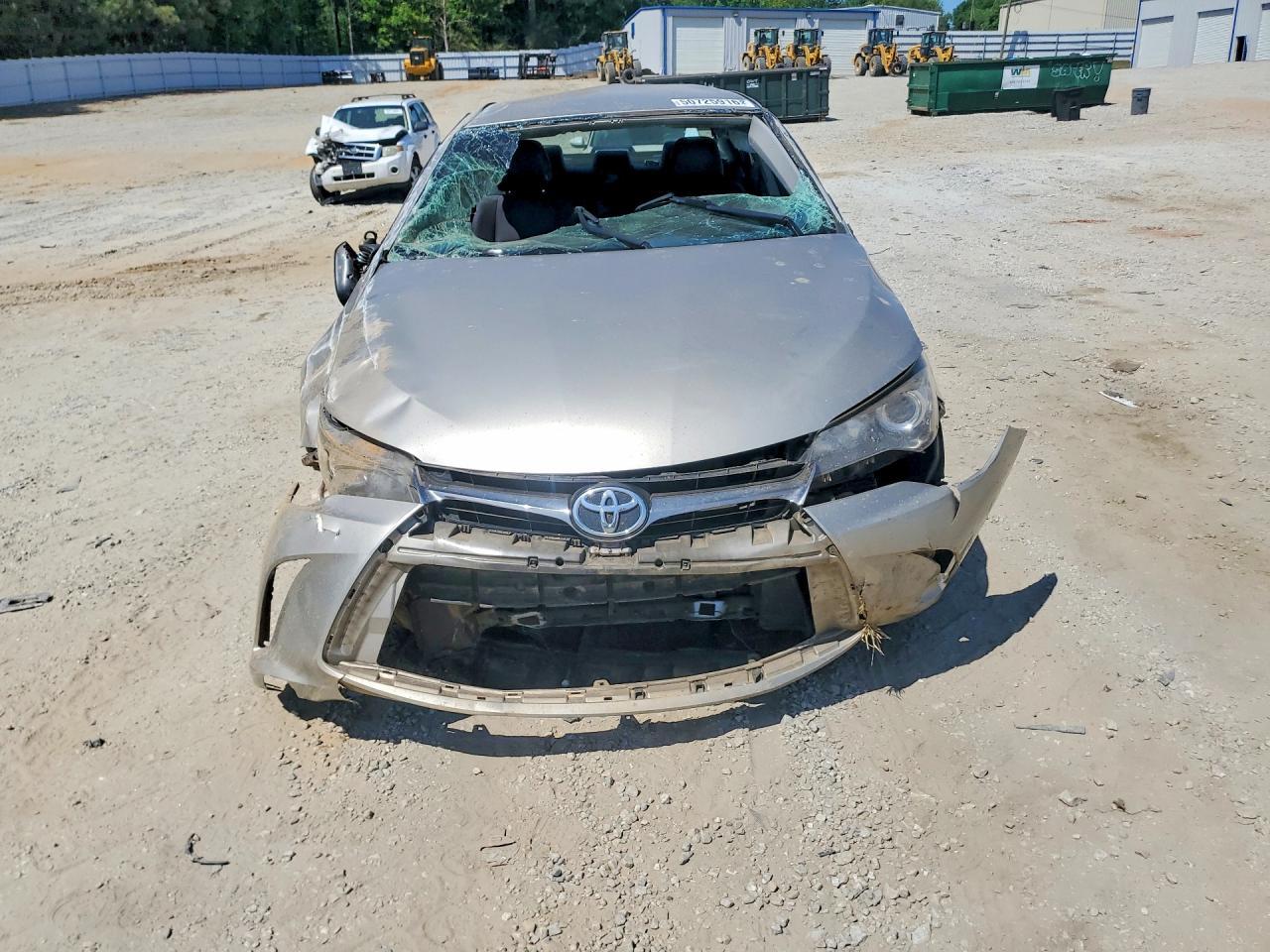 2017 TOYOTA CAMRY