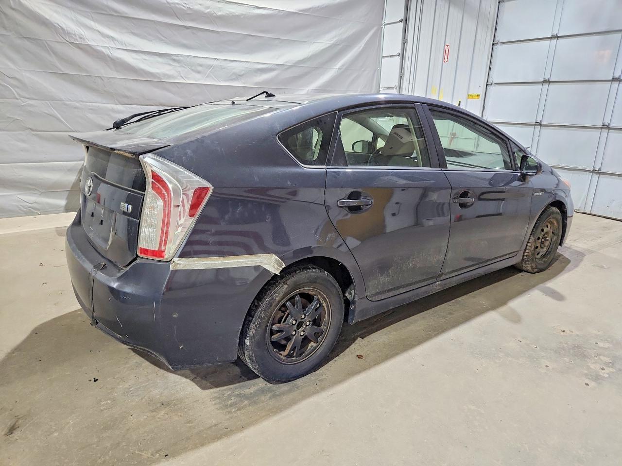 2014 TOYOTA PRIUS