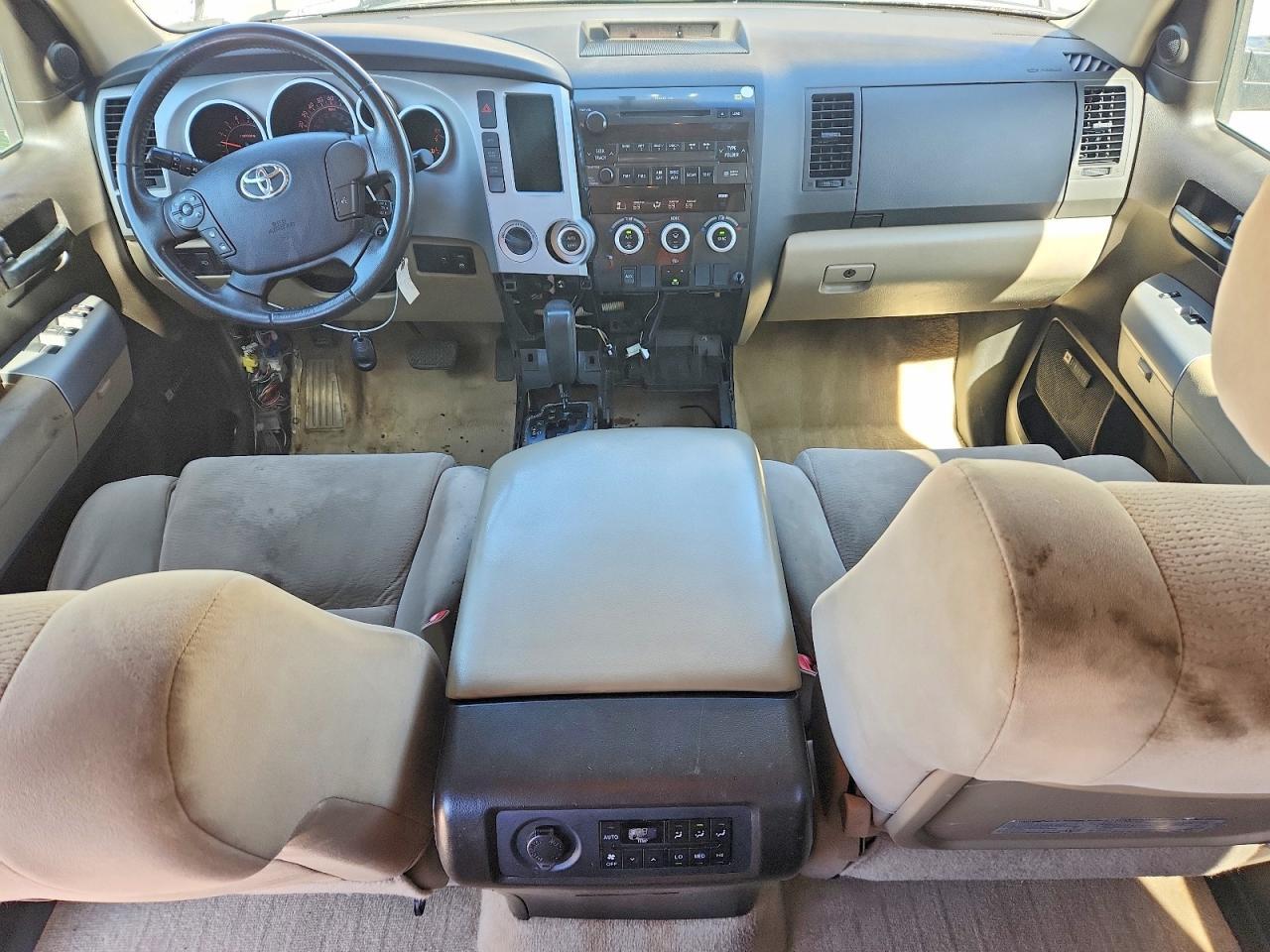 2008 TOYOTA Seqouia