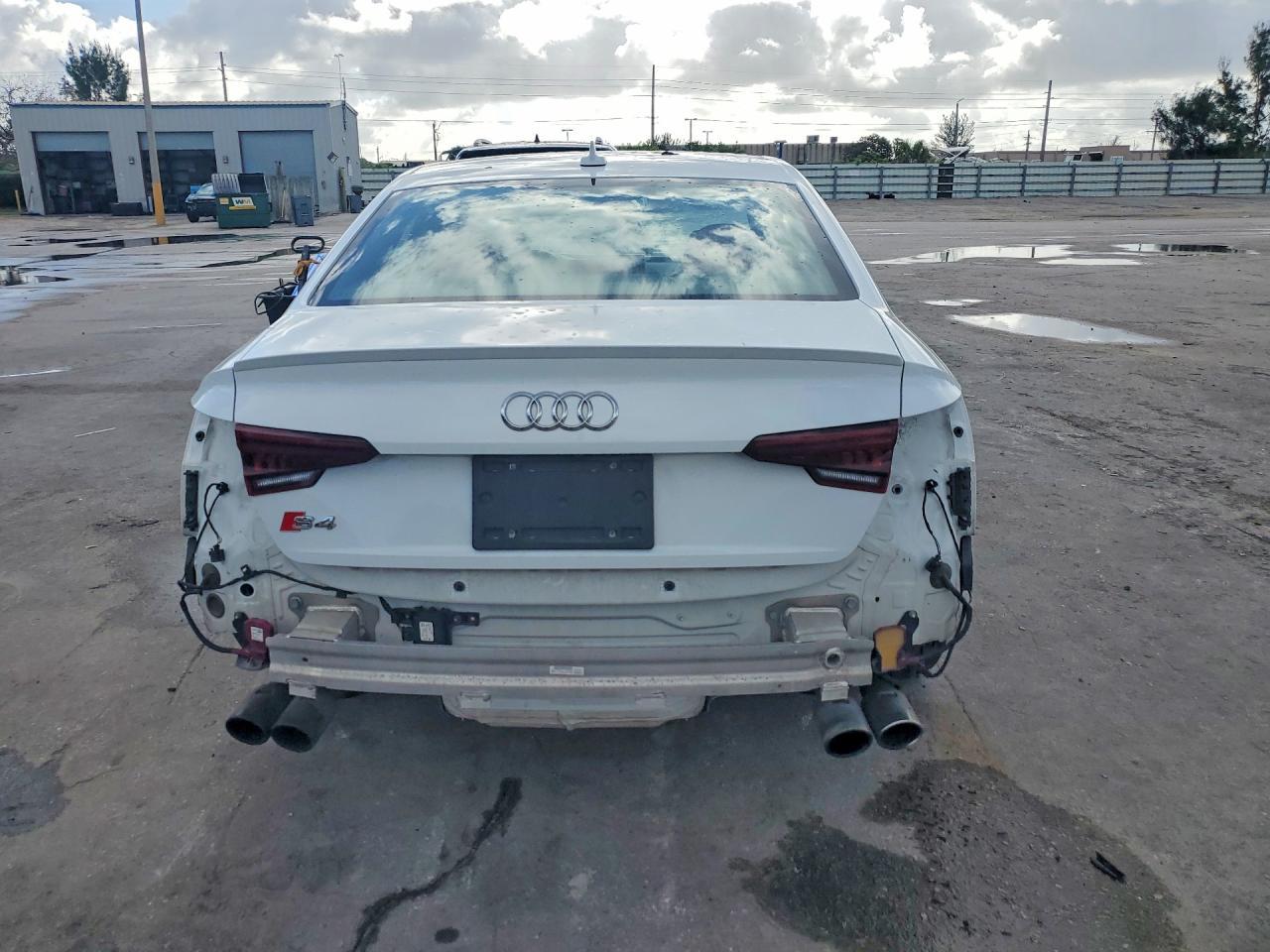2019 AUDI S4