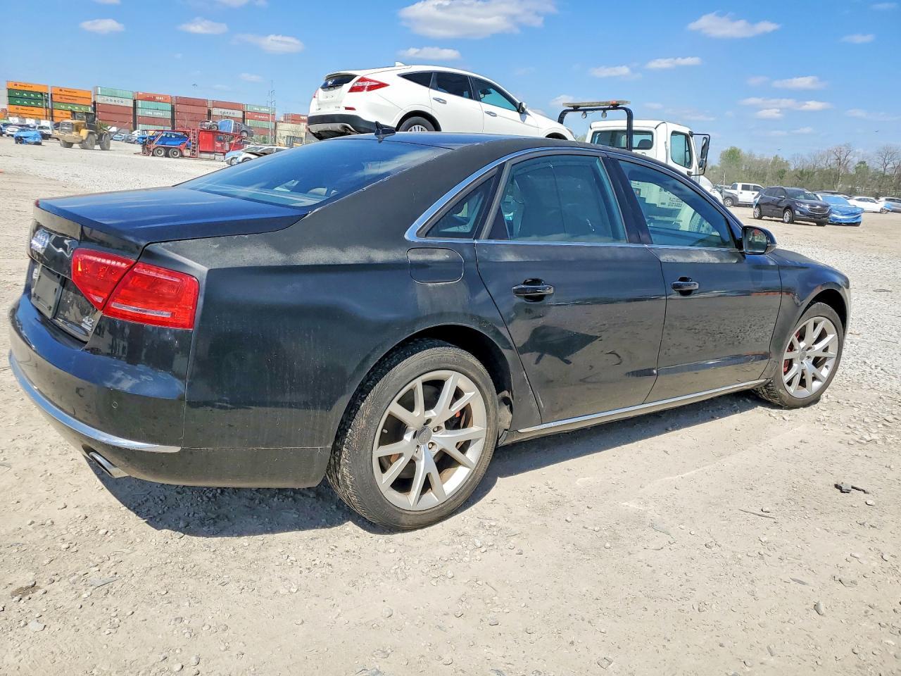 2011 AUDI A8 QUATTRO
