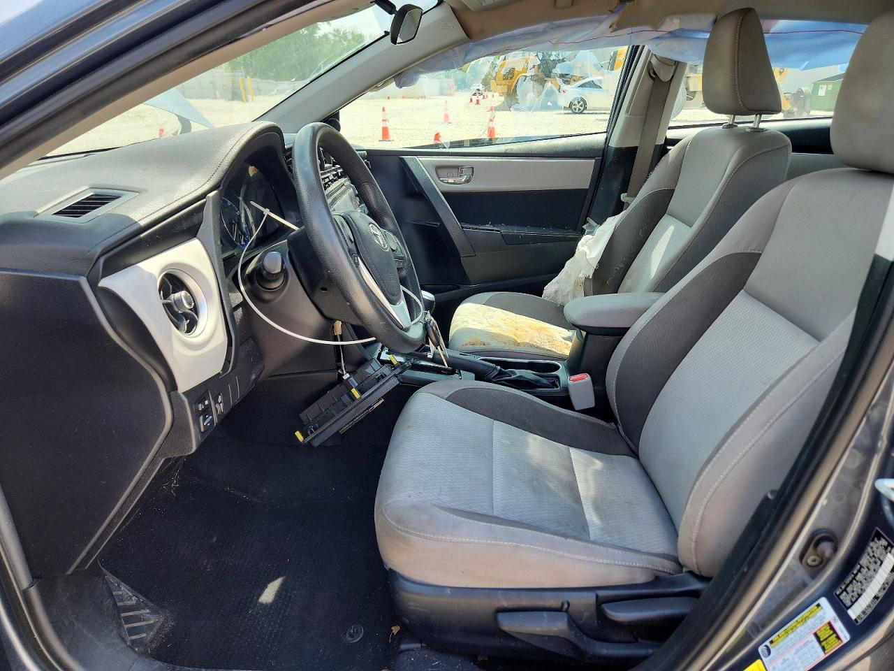 2017 TOYOTA COROLLA