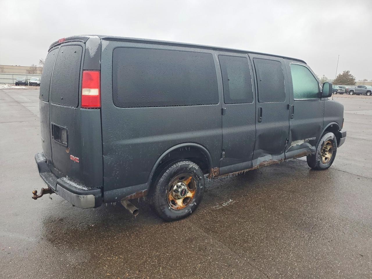 2004 GMC Savana