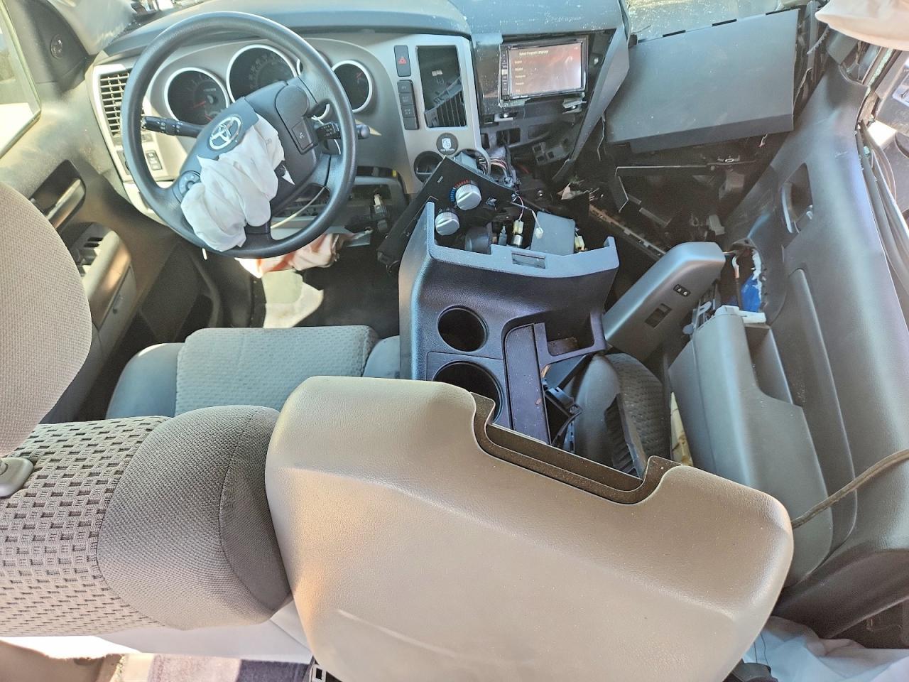 2012 TOYOTA TUNDRA
