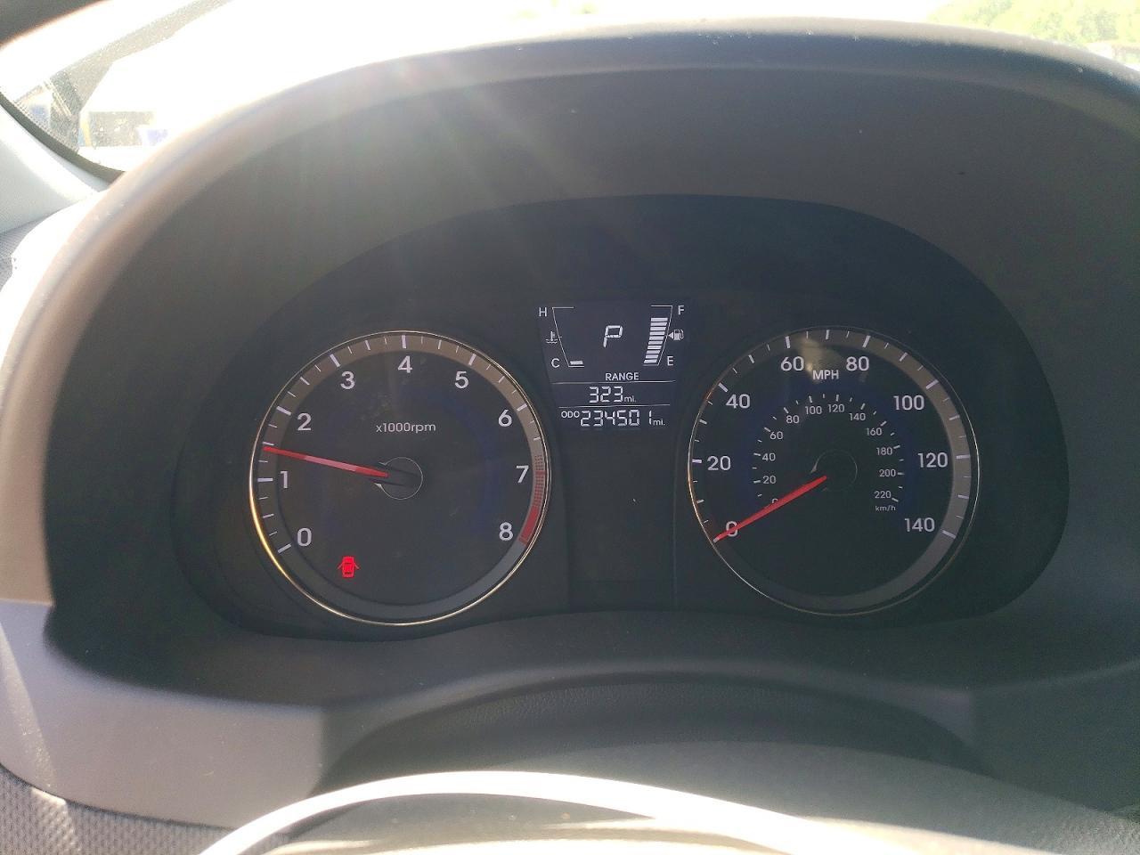 2013 HYUNDAI ACCENT