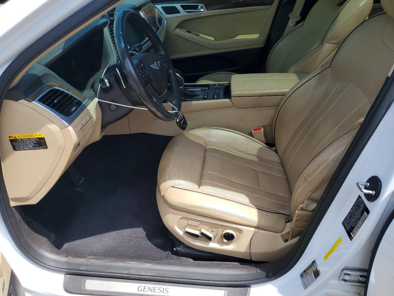 2015 HYUNDAI GENESIS