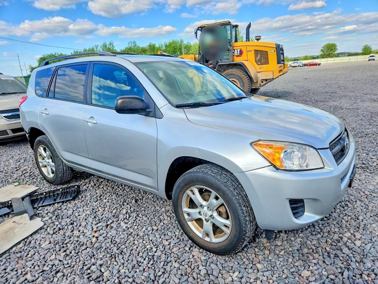 2011 TOYOTA RAV4