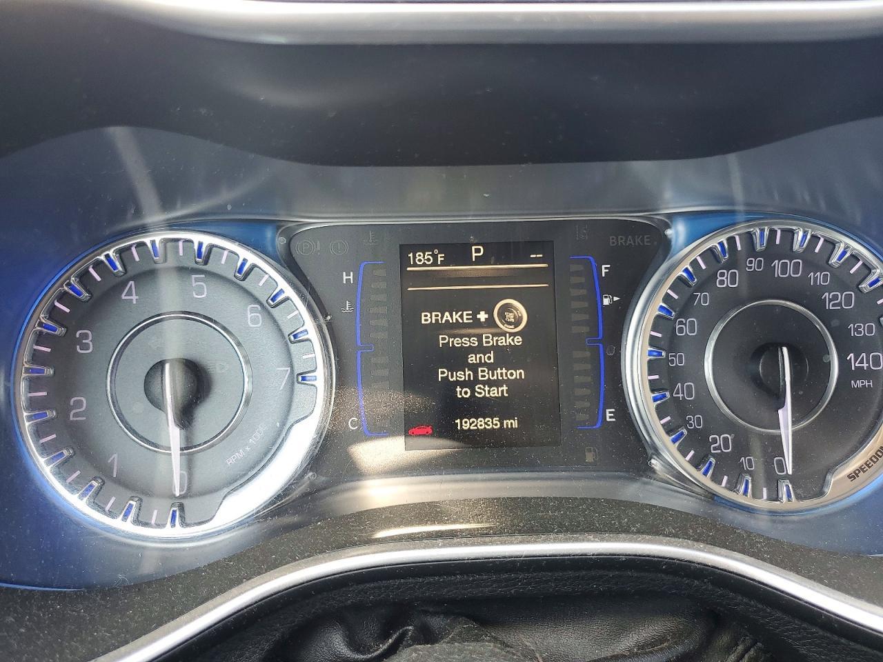 2016 CHRYSLER 200