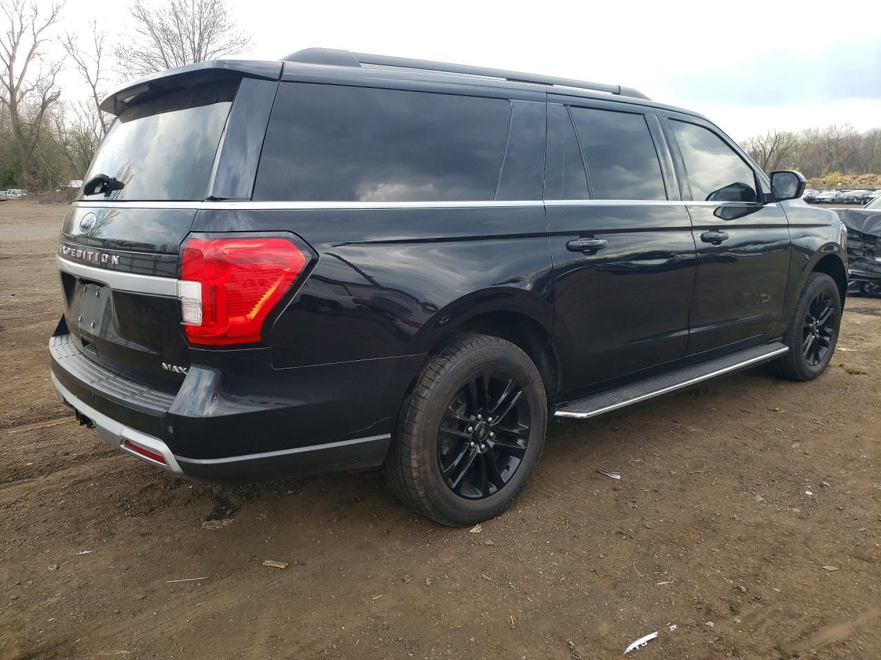 2022 FORD Expedition