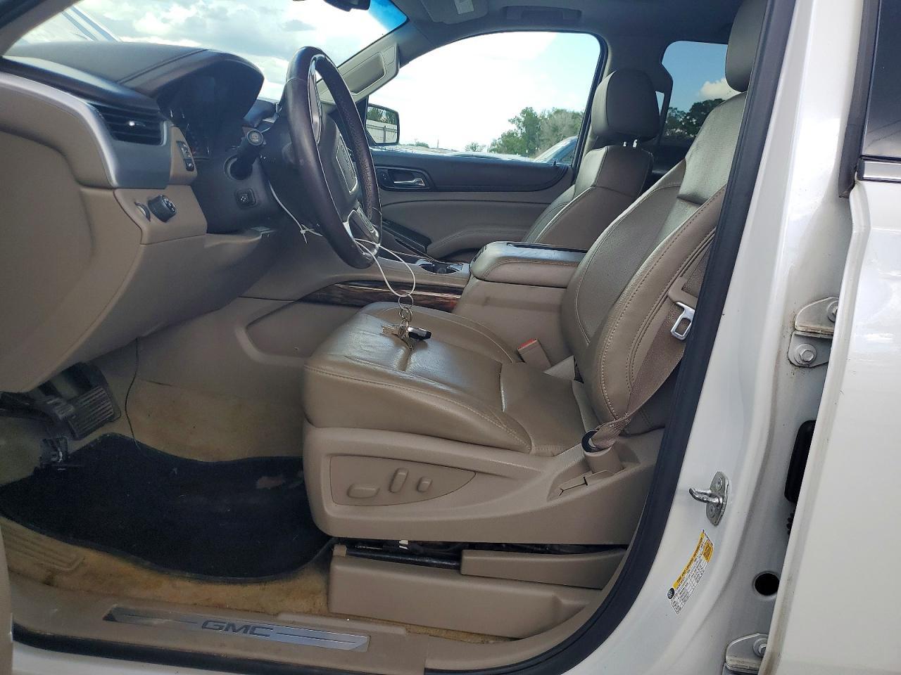 2016 GMC Yukon
