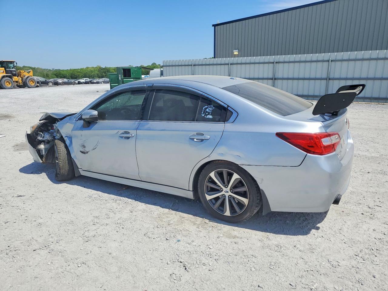 2015 SUBARU Legacy