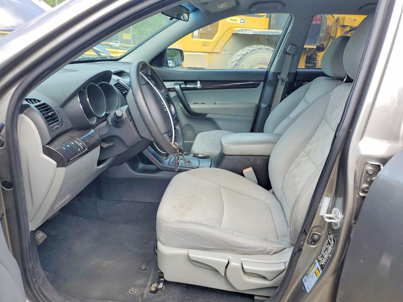 2011 KIA SORENTO