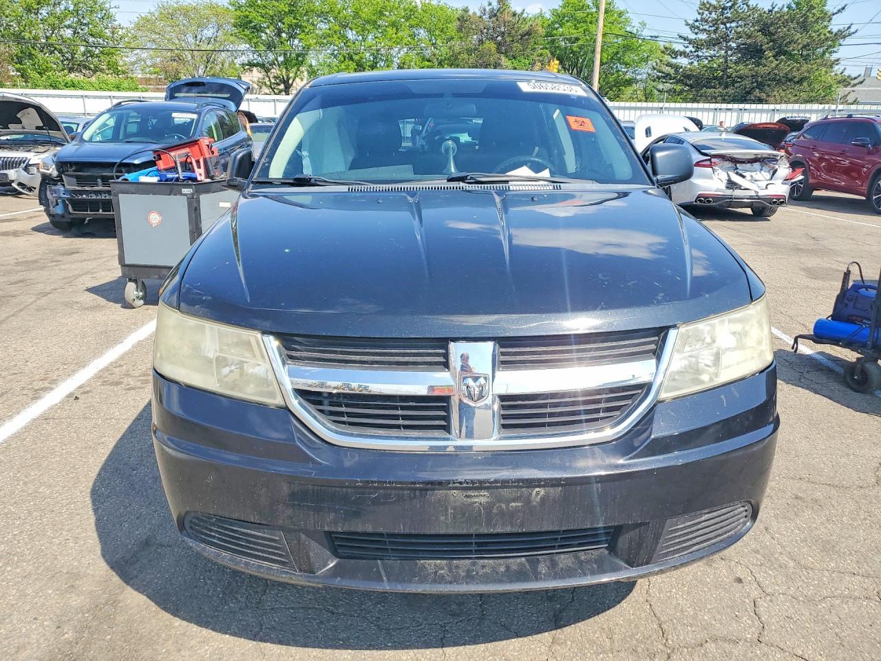2010 DODGE JOURNEY