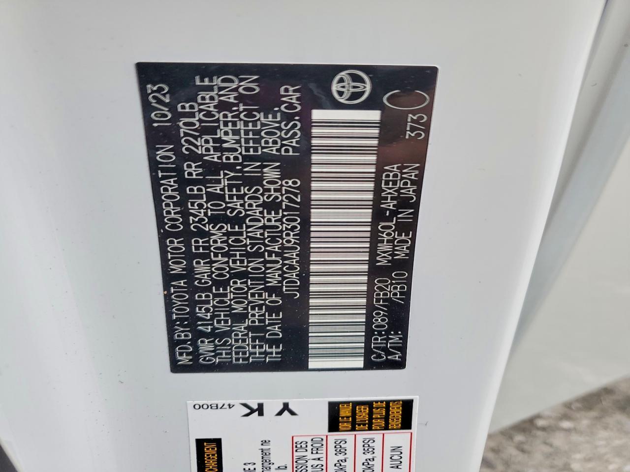 2024 TOYOTA PRIUS