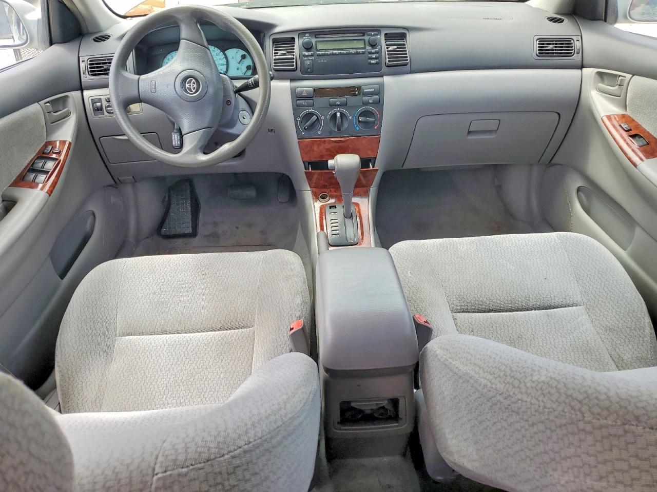 2004 TOYOTA COROLLA