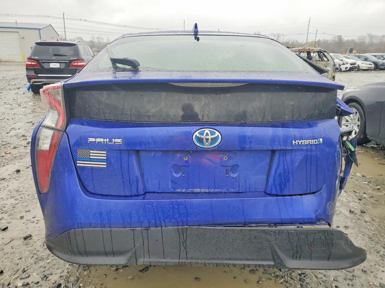 2016 TOYOTA PRIUS