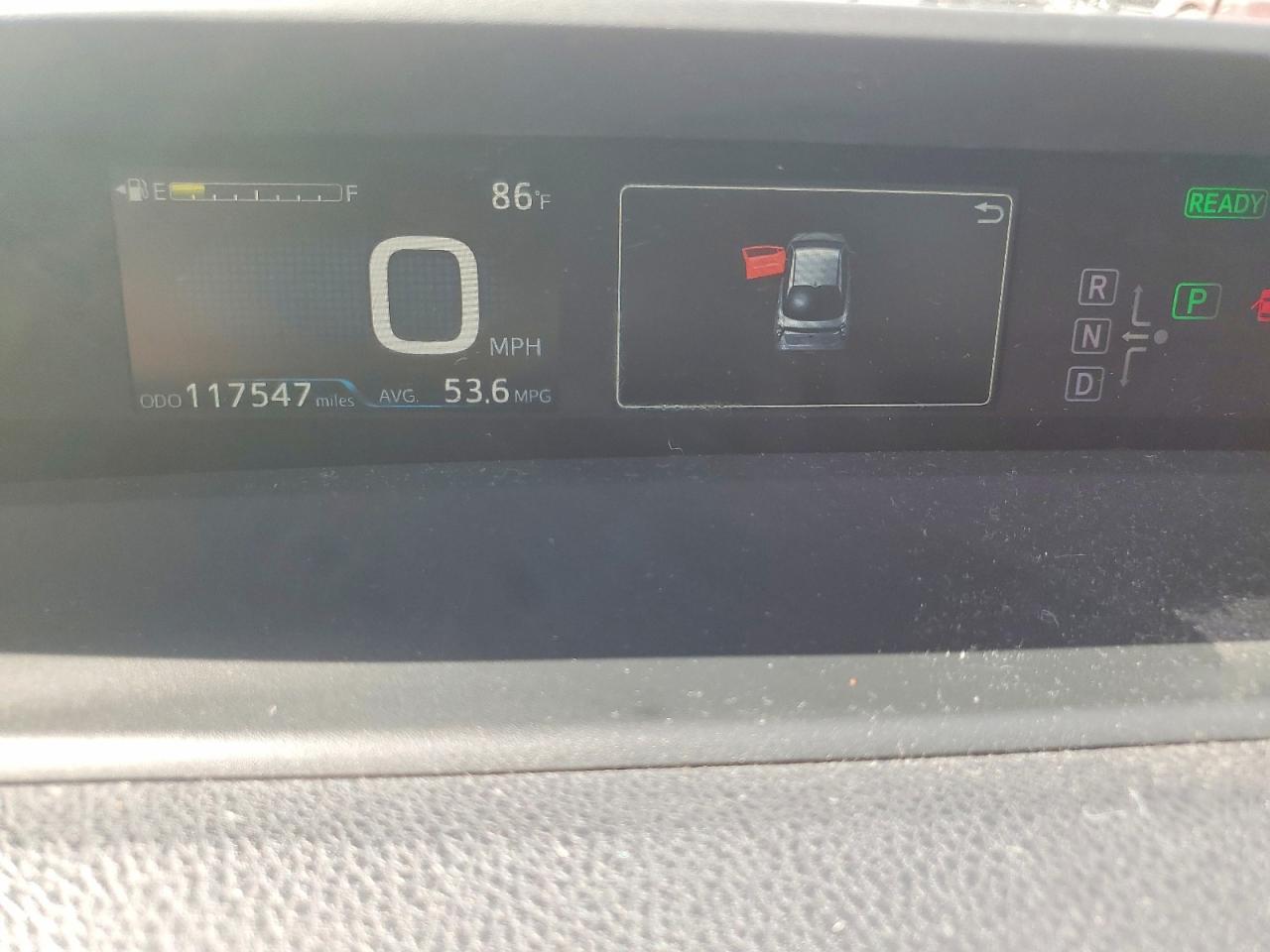 2016 TOYOTA PRIUS