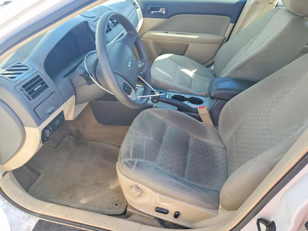 2011 FORD FUSION