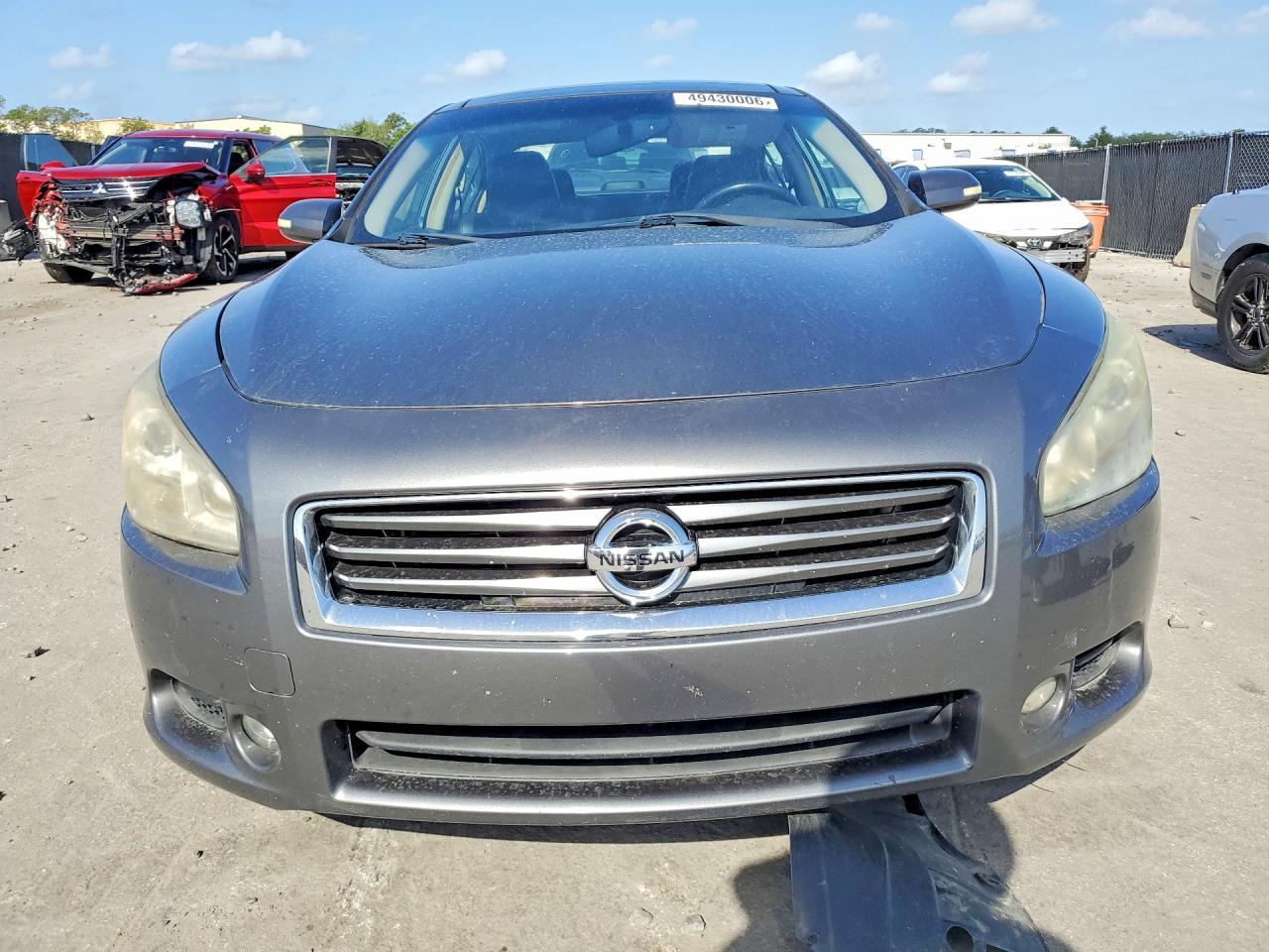 2014 NISSAN Maxima