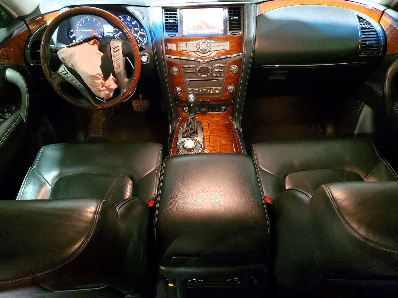 2016 INFINITI QX80