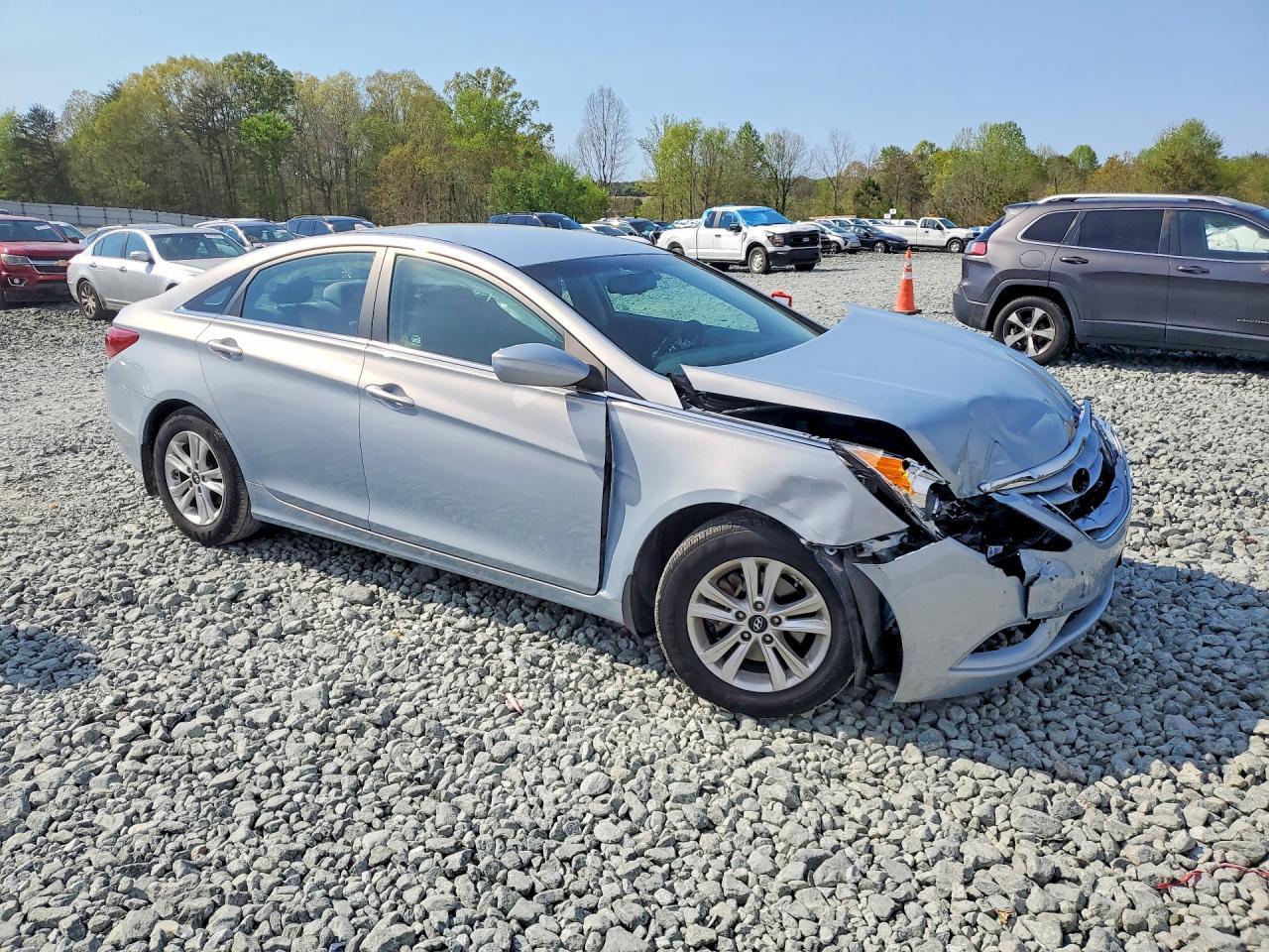 2013 HYUNDAI SONATA