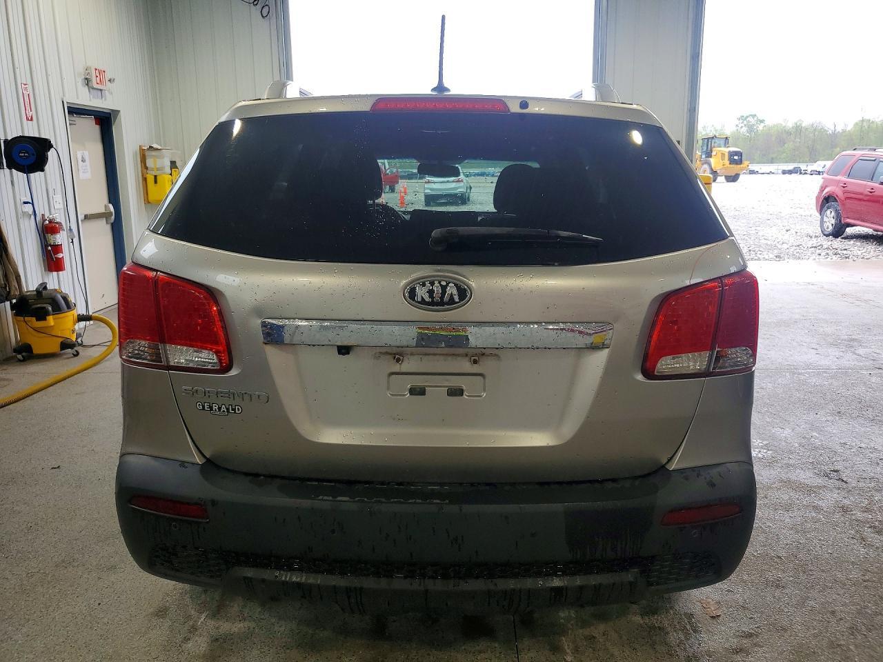 2013 KIA SORENTO