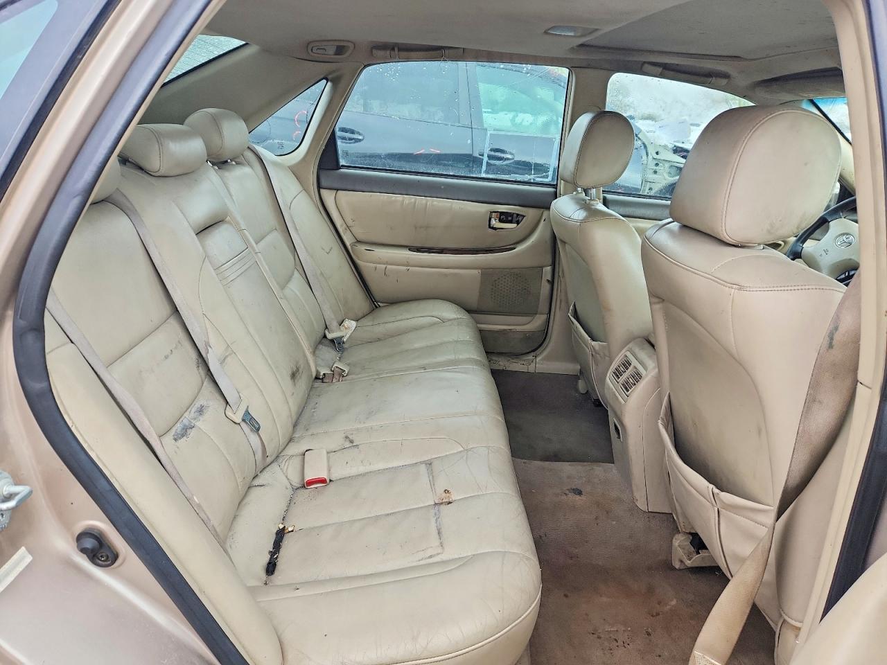 2002 TOYOTA Avalon