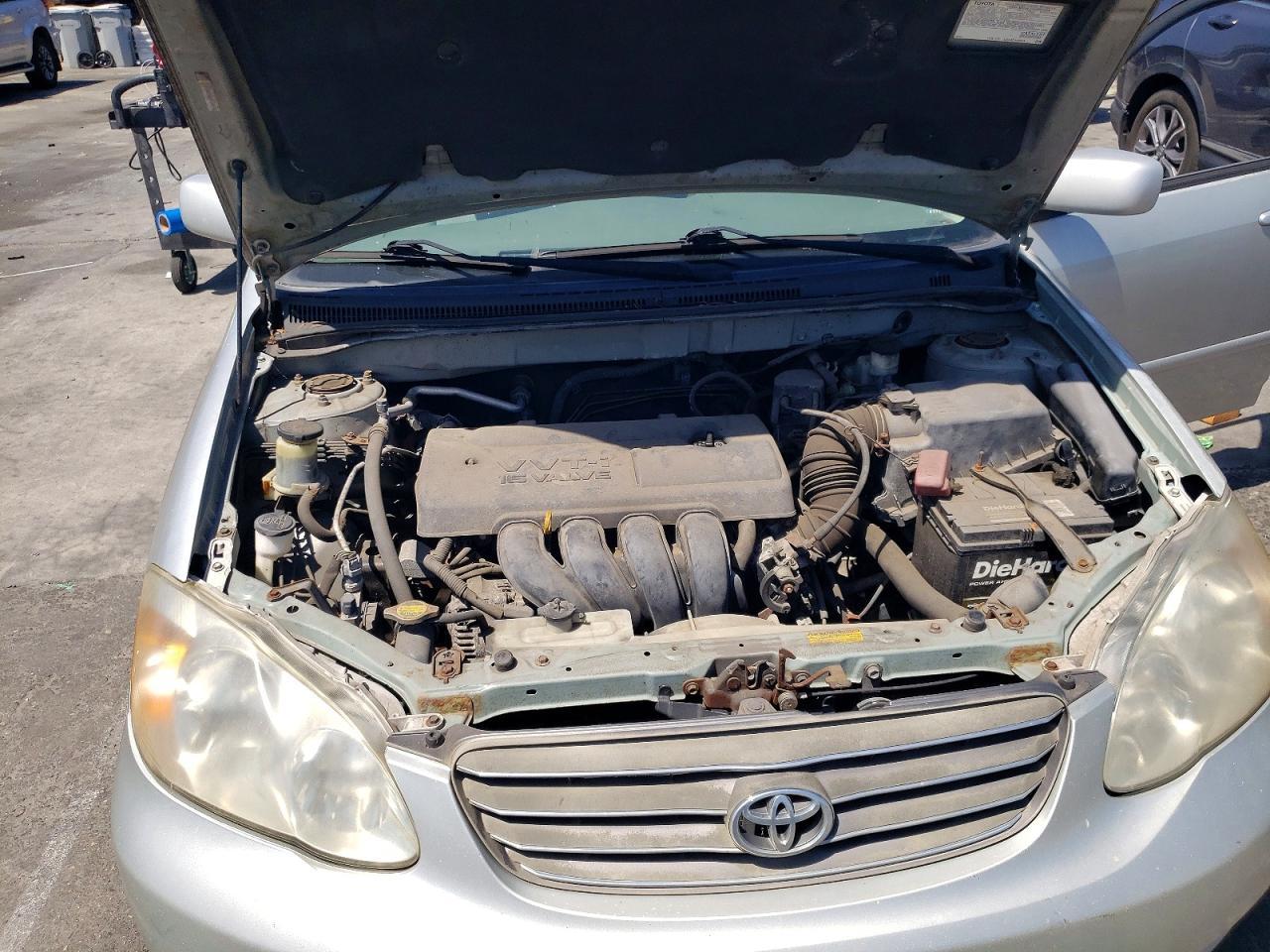 2004 TOYOTA COROLLA