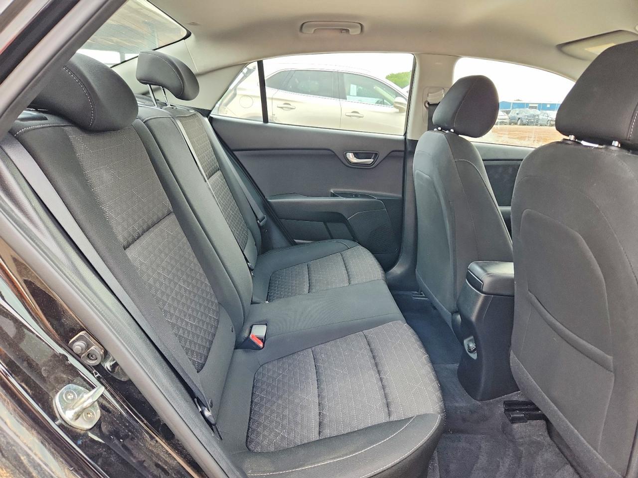 2019 KIA RIO