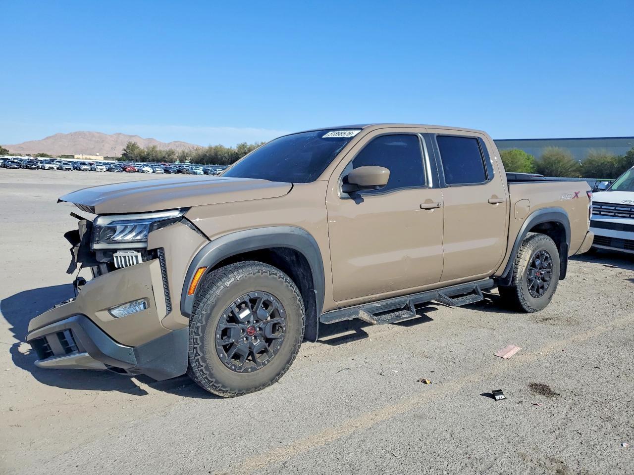 2022 NISSAN Frontier