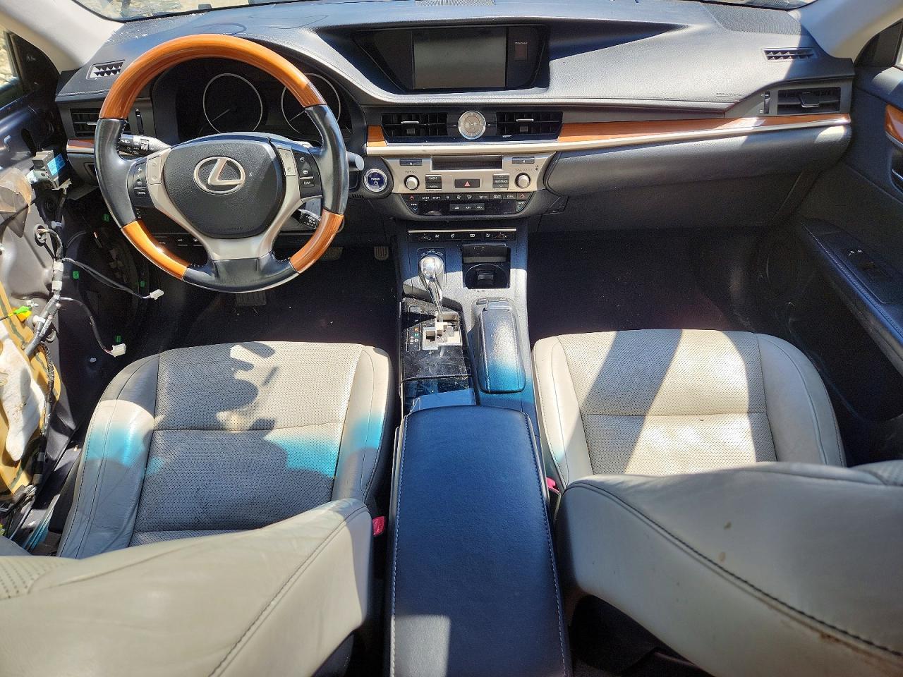 2013 LEXUS ES 300H
