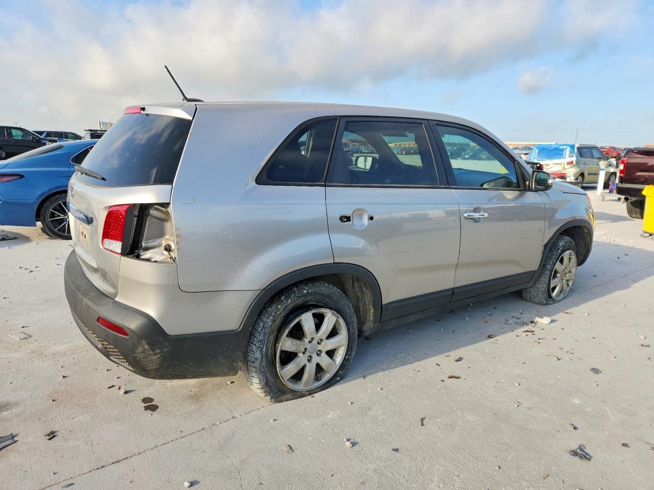 2012 KIA SORENTO