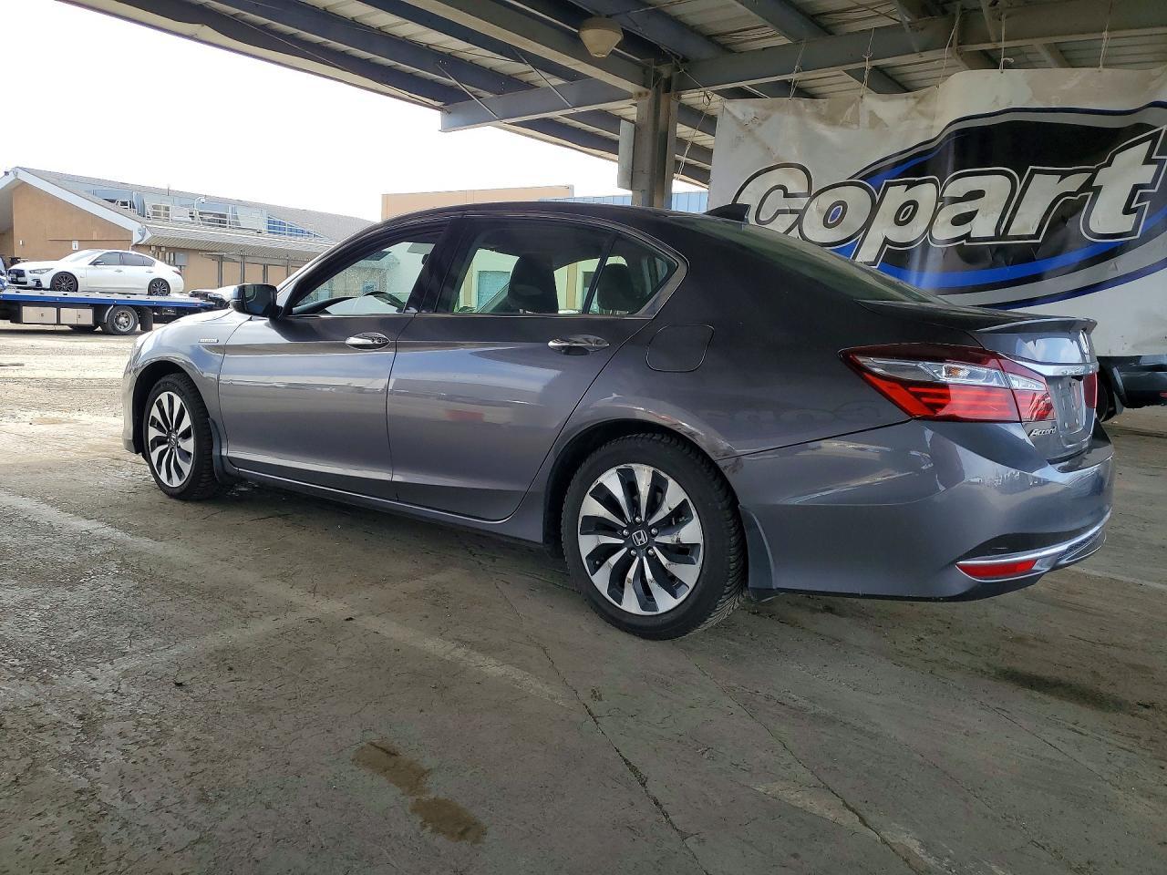 2017 HONDA ACCORD