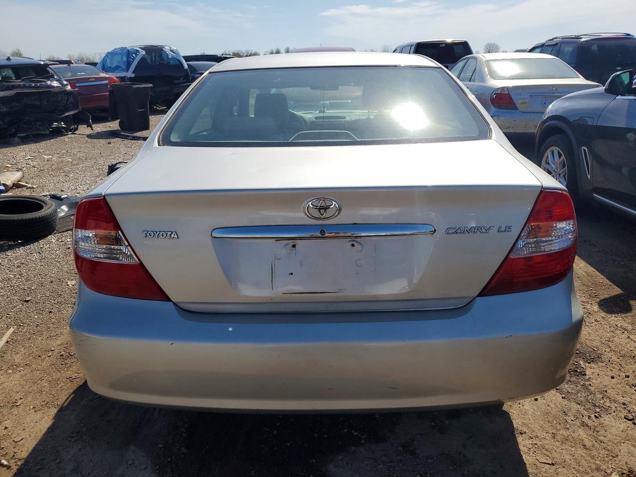 2002 TOYOTA CAMRY