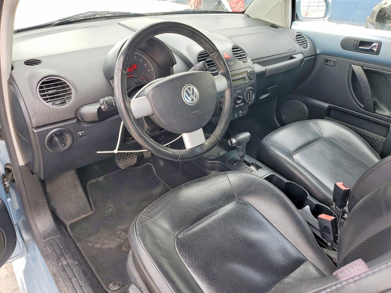 2009 VOLKSWAGEN Beetle